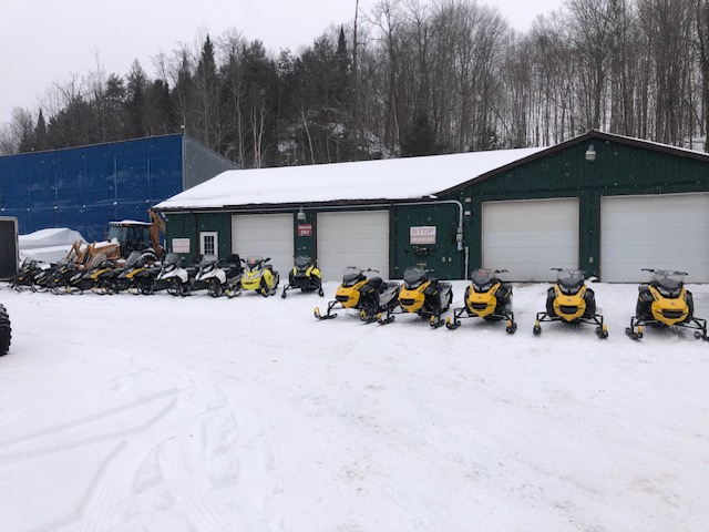 2023 SKIDOO MXZ 600 - GRAND TOURING 600