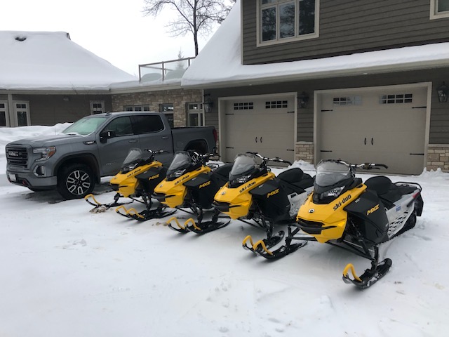 2023 SKIDOO MXZ 600 - GRAND TOURING 600